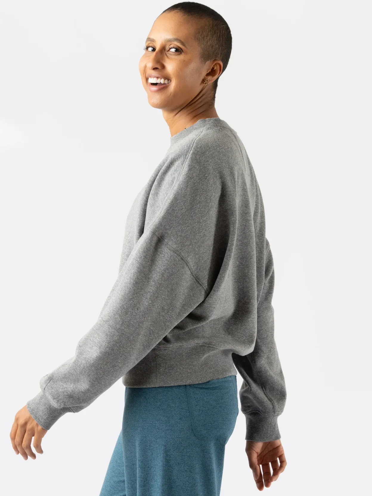 Fashion Crew Women Long Sleeves|Sweatshirts & Jackets