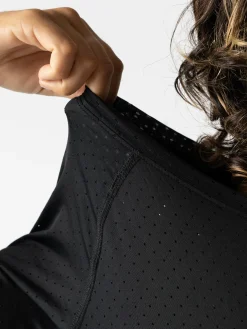 Clearance EZ Tee Perf ICE LS Women Long Sleeves