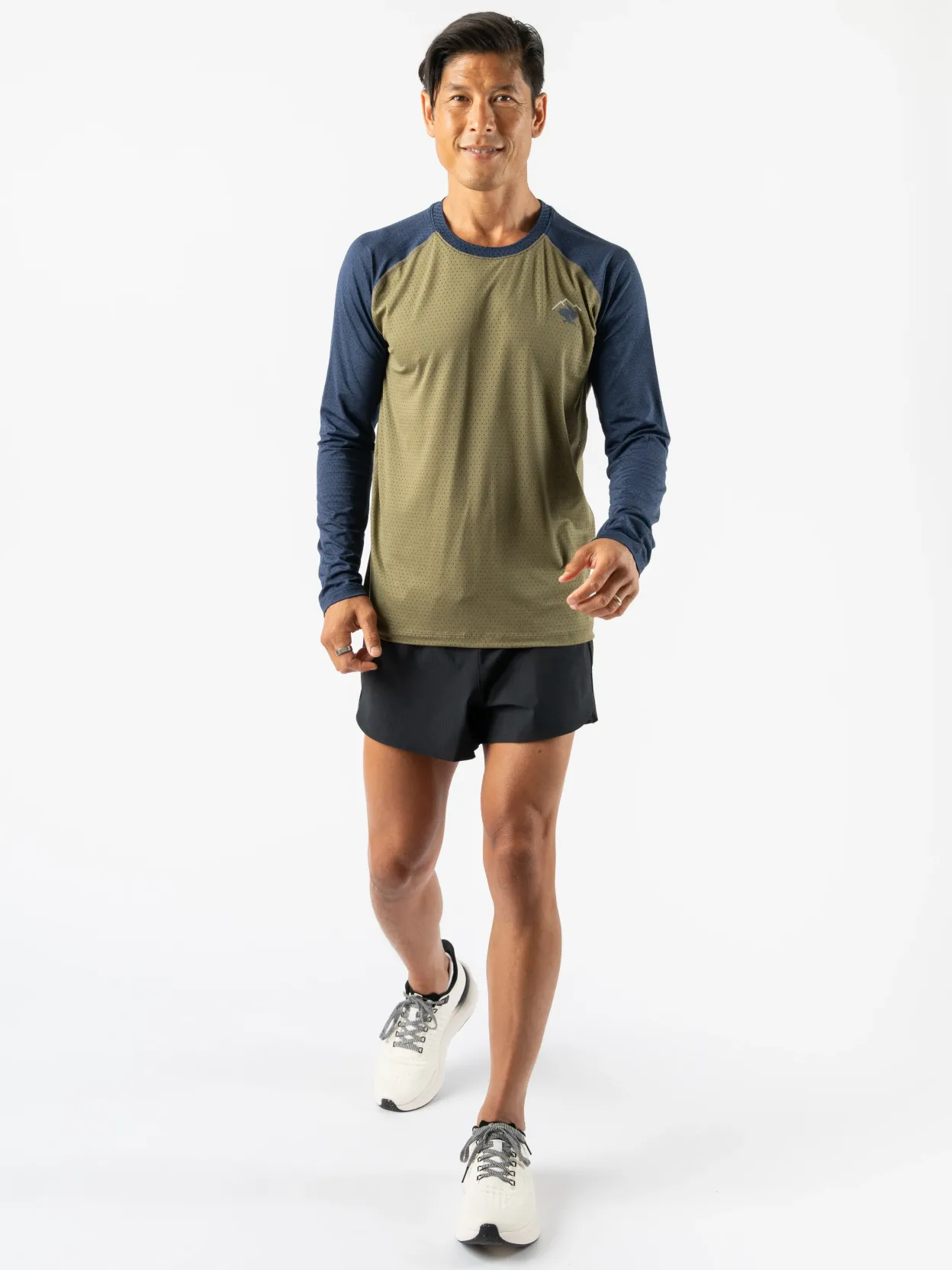 Online EZ Tee Perf LS Long Sleeves