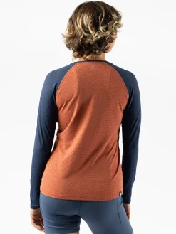 Best EZ Tee Perf LS Women Long Sleeves