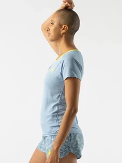 Online EZ Tee Perf SS Women Short Sleeves
