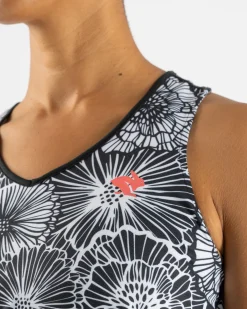 Fashion EZ Vee Tank Women Tanks
