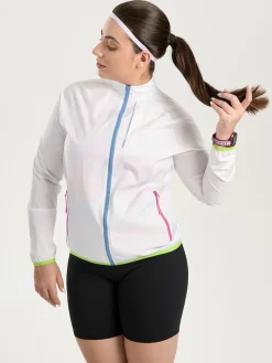 Clearance Momentum Jacket | Every Woman's Marathon Women Sweatshirts & Jackets