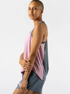 Outlet On The Go Tank Women Tanks