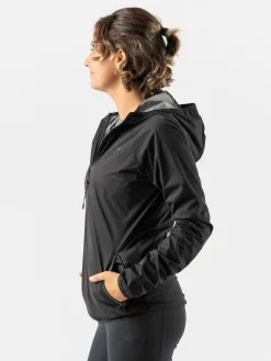 Discount Swish 2.0 Women Sweatshirts & Jackets